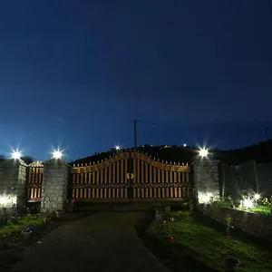 Vrindhavan Mist Holiday home